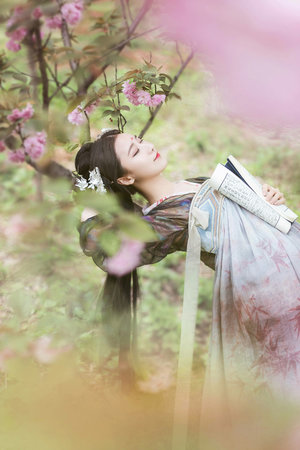 日本喷奶水的毛片